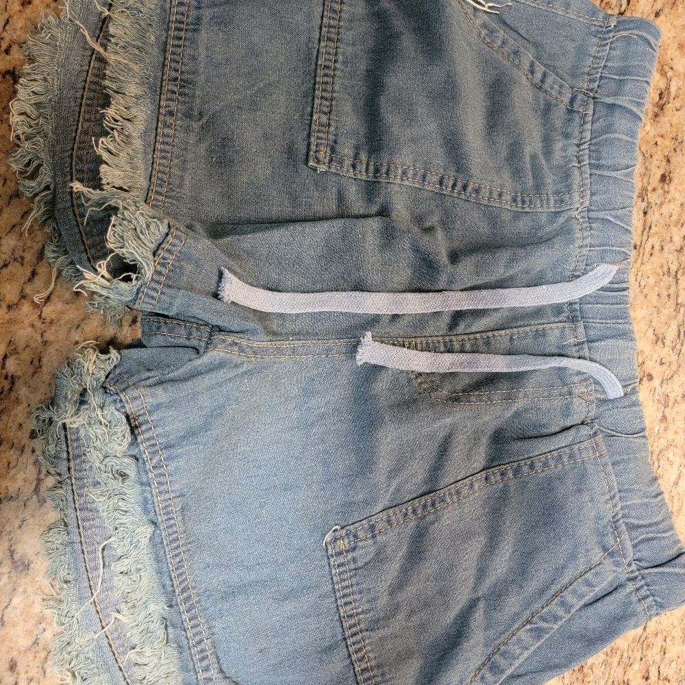 She & sho Shorts